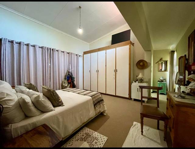 4 BEDROOM HOUSE FOR SALE IN THREE RIVERS EAST